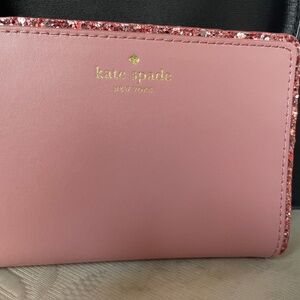 Kate Spade Tellie Seton Drive wallet in dusty peony with glitter